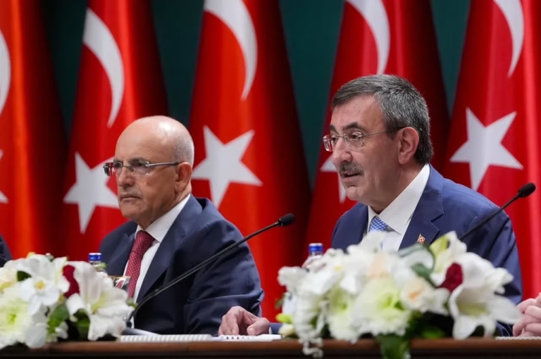 Türkiye-ekonomisinde-3-yıllık-rota-çiziliyor-Orta-Vadeli-Program_da-kritik-tarih-belli-oldu