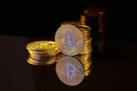 biitcoin-4-hnqq