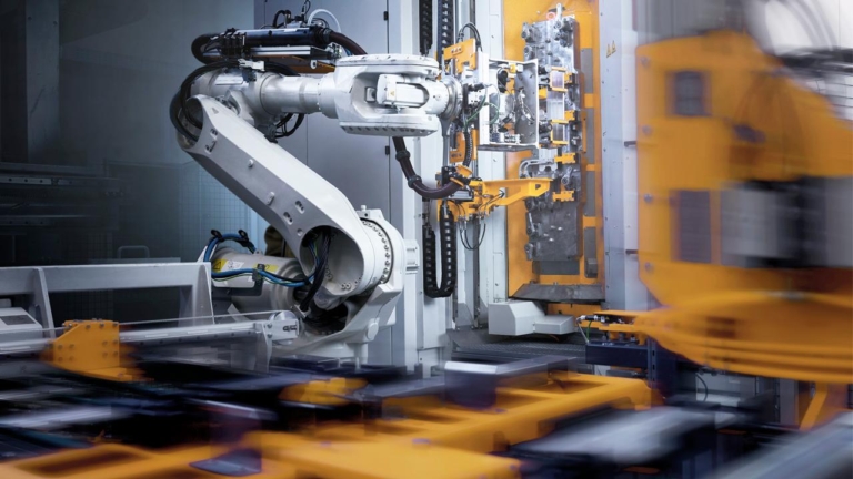 robotsanayi-1476024