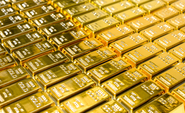 500px Photo ID: 1025453557 - Close-up view of stack shiny gold bar arrangement in a row, Concept of success in business and finance