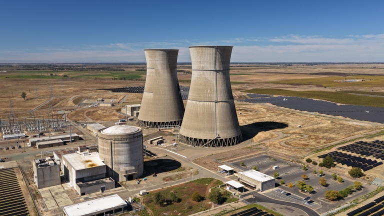 2025'te Kanada'nın Elektrik Üretiminde Termal Enerji Artıyor