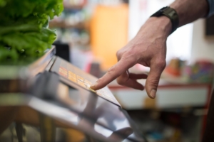 Tüketicilerin Tam Otomatik Marketlere Duyduğu Güvensizlik